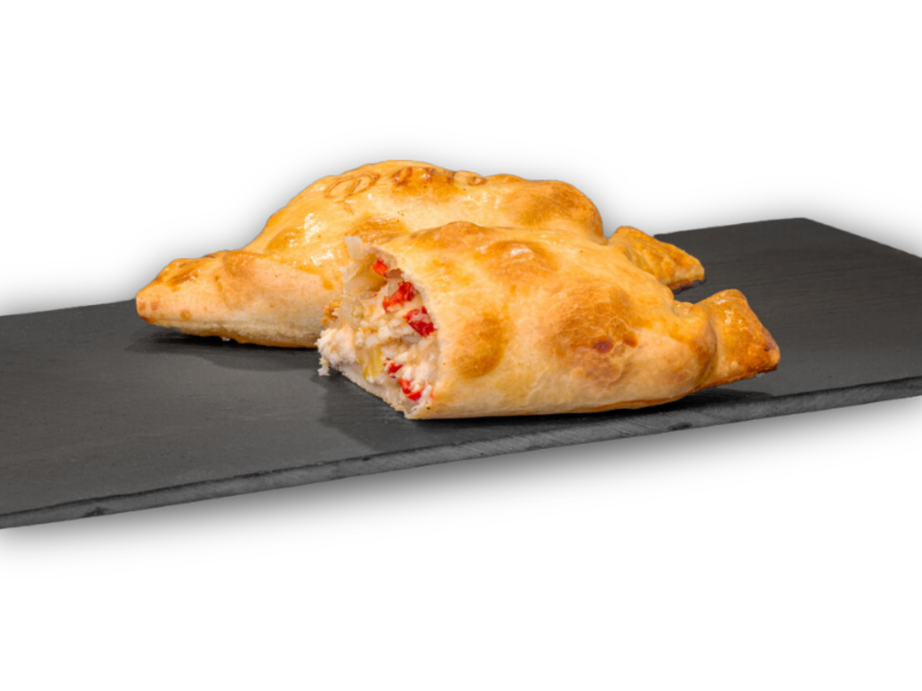 Empanada de pollo desmechado