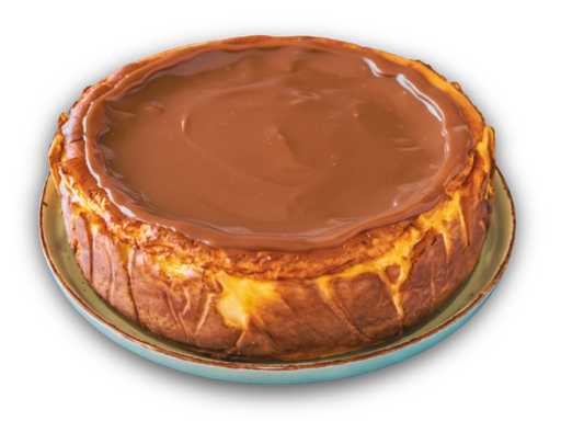 Gazta tarta osoa esne gozoarekin labean - Baskgentinian Cheesecake